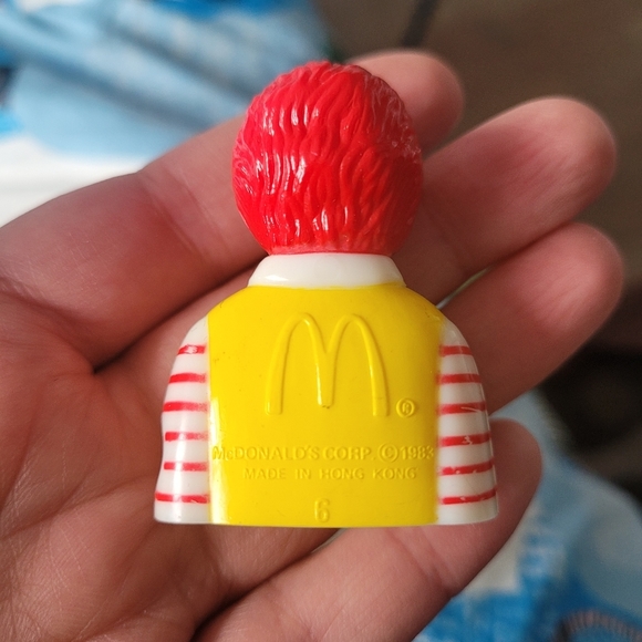 Vintage 1983 Ronald McDonald pencil sharpener - Picture 4 of 7